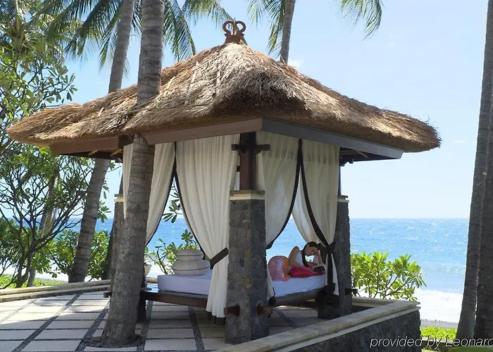 Village Tembok Bali - Small Luxury Of The World Gretek
